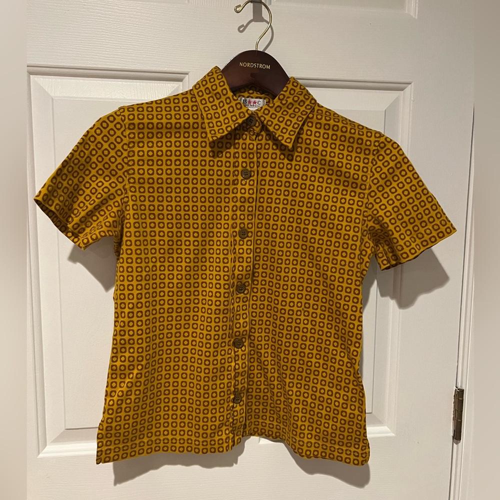 Isaak Misrahi Women’s cotton shirt.